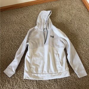 Men’s Medium Under Armour hoodie